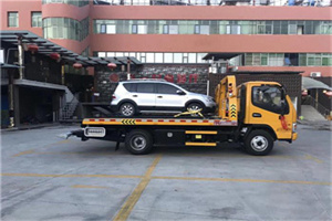 徐水汽车紧急补胎换胎救援